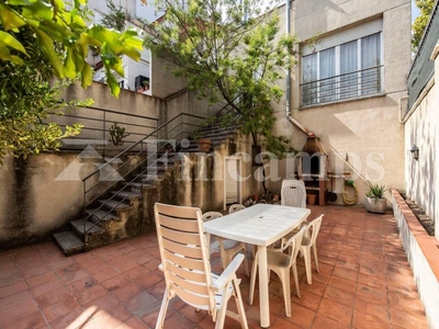 Venta Casa unifamiliar en Calle convent Sabadell. Buen estado 149 m²