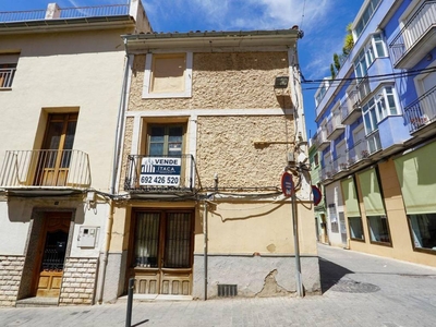Venta Casa unifamiliar en Calle de Sant Roc Ibi. A reformar 197 m²