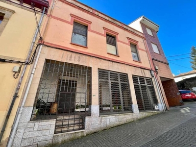 Venta Casa unifamiliar en Calle Del Carmen Avilés. A reformar 426 m²