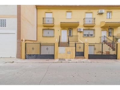 Venta Casa unifamiliar en Calle felix rodriguez de la fuente 26 Chauchina. Buen estado con terraza 201 m²