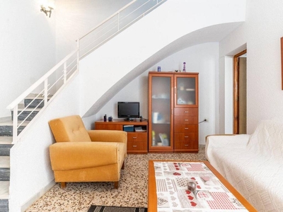 Venta Casa unifamiliar en Calle Madrid Roquetas de Mar. Buen estado con balcón 116 m²