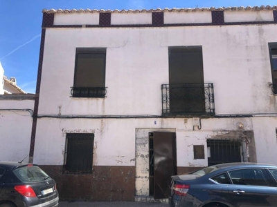 Venta Casa unifamiliar en Calle Molina 6 Moral de Calatrava. A reformar con terraza 149 m²