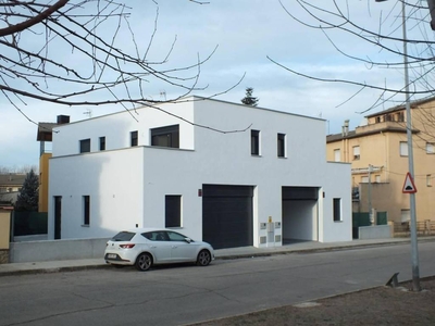 Venta Casa unifamiliar en Calle PUIGMAL Santa Eugènia de Berga. Buen estado 170 m²