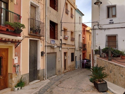 Venta Casa unifamiliar en Calle Sant Antoni Finestrat. Buen estado con balcón 100 m²