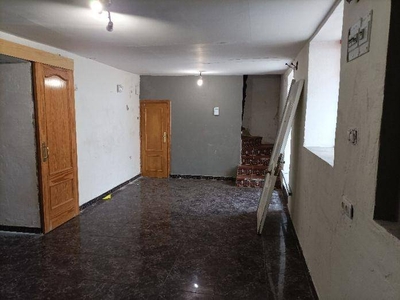 Venta Casa unifamiliar en Calle Zacatin Churriana de La Vega. A reformar con terraza 71 m²