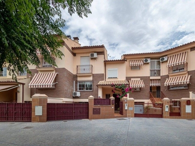 Venta Casa unifamiliar en Candelaria De La 12 Albolote. Con terraza 193 m²