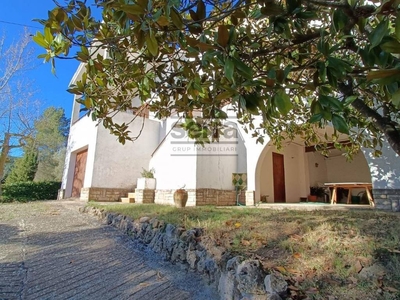 Venta Casa unifamiliar en Cl Sant Bernat Pontons. Con terraza 240 m²