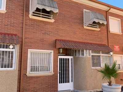 Venta Casa unifamiliar en LogroÑo 19 Santa Pola. Con terraza 195 m²