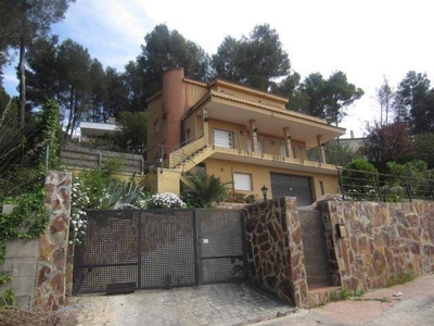 Venta Casa unifamiliar en Muntanyes de Prades Olivella. 238 m²
