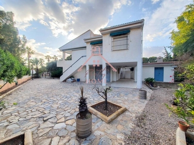 Venta Casa unifamiliar en Occidente Cartagena. Con terraza 135 m²