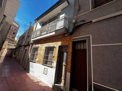 Venta Casa unifamiliar en Rambla Mercado Callosa de Segura. Con balcón 85 m²