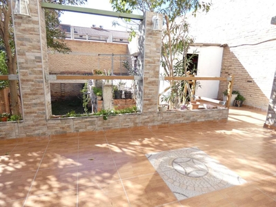 Venta Casa unifamiliar Igualada. Con terraza 290 m²