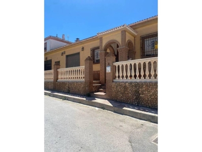 Venta Casa unifamiliar La Malahá. A reformar con terraza 316 m²