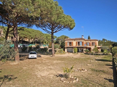 Venta Casa unifamiliar Lloret de Mar. Buen estado 312 m²