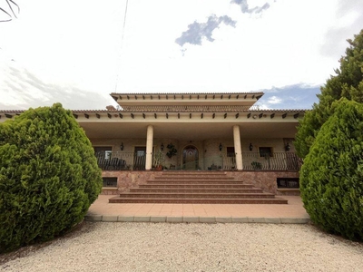 Venta Casa unifamiliar Orihuela. Con terraza 350 m²