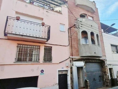 Venta Casa unifamiliar Sabadell. Con terraza 151 m²