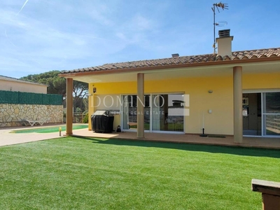 Venta Casa unifamiliar Tordera. Buen estado con terraza 239 m²