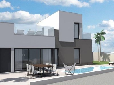 Venta Casa unifamiliar Torrevieja. Con terraza 191 m²