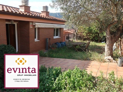 Venta Casa unifamiliar Vallirana. Con balcón 280 m²