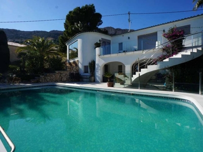 Venta Chalet Calp. 260 m²