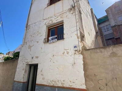 Venta Chalet en Calle Cantareria Ibi. A reformar 133 m²