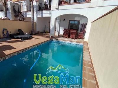 Venta Chalet en Camino los Marinos Almuñécar. Con terraza 180 m²