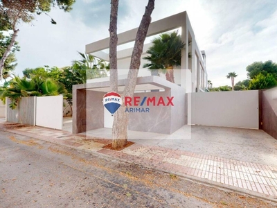 Venta Chalet en Muchavista 5 El Campello. Con terraza 351 m²