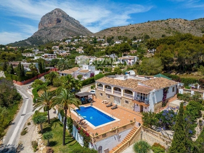 Venta Chalet Jávea - Xàbia. Plaza de aparcamiento calefacción individual 290 m²