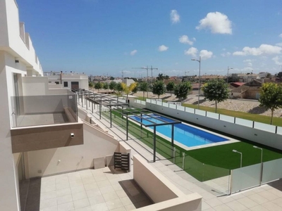 Venta Chalet Pilar de la Horadada. Nueva 80 m²