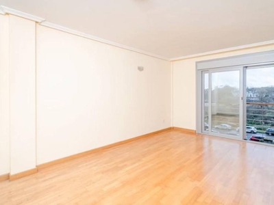 Venta Piso A Coruña. Piso de dos habitaciones Buen estado