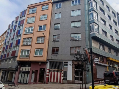 Venta Piso A Coruña. Piso de dos habitaciones en Rúa Ramón María Aller 19. Buen estado tercera planta