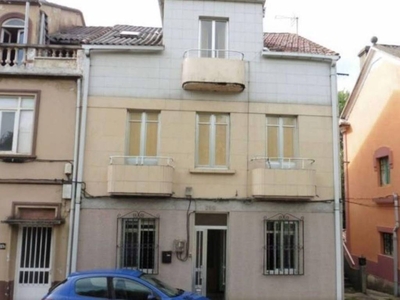 Venta Piso en Raposeiro 268. Ferrol. A reformar primera planta