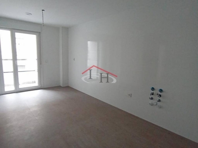 Venta Piso León. Piso de cuatro habitaciones Con terraza