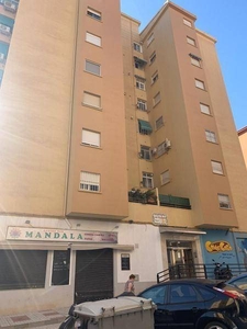 Venta Piso Málaga. Piso de tres habitaciones Buen estado primera planta con terraza