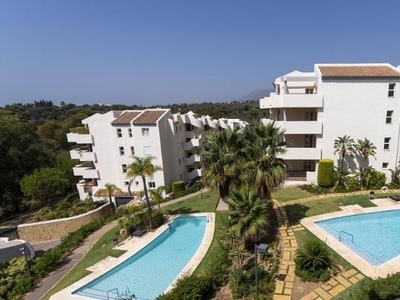 Venta Piso Marbella. Piso de tres habitaciones Buen estado planta baja con terraza