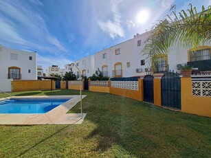 Adosado en venta en San Pedro de Alcantara, Marbella, Málaga