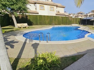 Bungalow en venta en Cabo Roig, Orihuela, Alicante