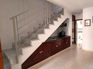 Casa adosada en venta en Sanlúcar la Mayor