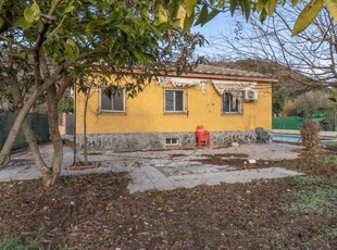 Casa en venta en Bobadilla, Granada