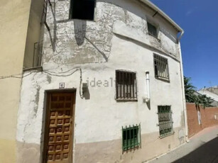 Casa en venta en Mondejar en Mondéjar por 37,260 €