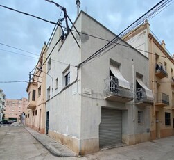 Casa en venta en Urbanizaciones, Tortosa