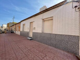 Casa en venta en Zona Pueblo, Guardamar del Segura