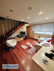 Duplex de alquiler en Avenida Bilbao, Campus Sur - Santa Marta