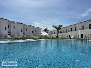 Encantadora Casa Adosada en Alquiler a Largo Plazo en Ocean Boulevard, Golf Del Sur