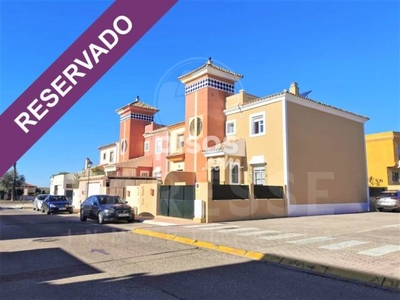 Casa adosada en venta en Espartinas en Espartinas por 181.000 €