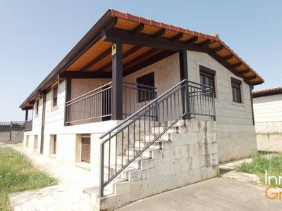 Venta Casa unifamiliar Villalobar de Rioja. Nueva con terraza 139 m²