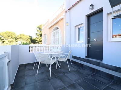 Bungalow pareado en venta en El Chaparral, Torrevieja