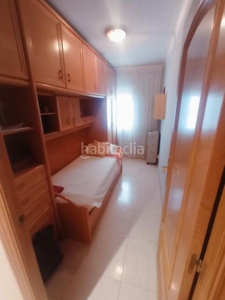 Piso de 59m2. zona finestrelles… en Pubilla Cases Hospitalet de Llobregat (L´)