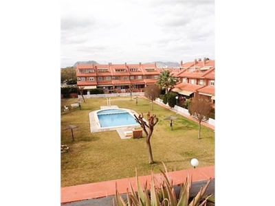 Venta de casa con piscina y terraza en Centro (Alicante)