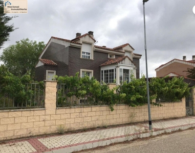 Venta de casa en Villanueva de Duero, URB. PUENTE ADAJA